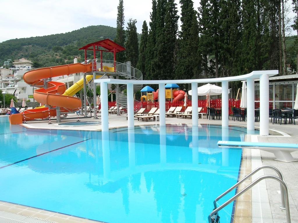 Kamares Apartments Εε Poros Town Exterior photo